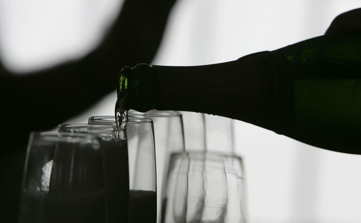 Минздрав поспорил с Минфином о легализации торговли алкоголем в интернете